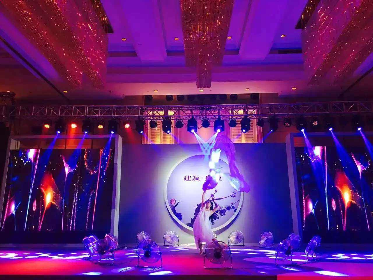 慶典活動(dòng)演藝舞臺(tái)搭建要求