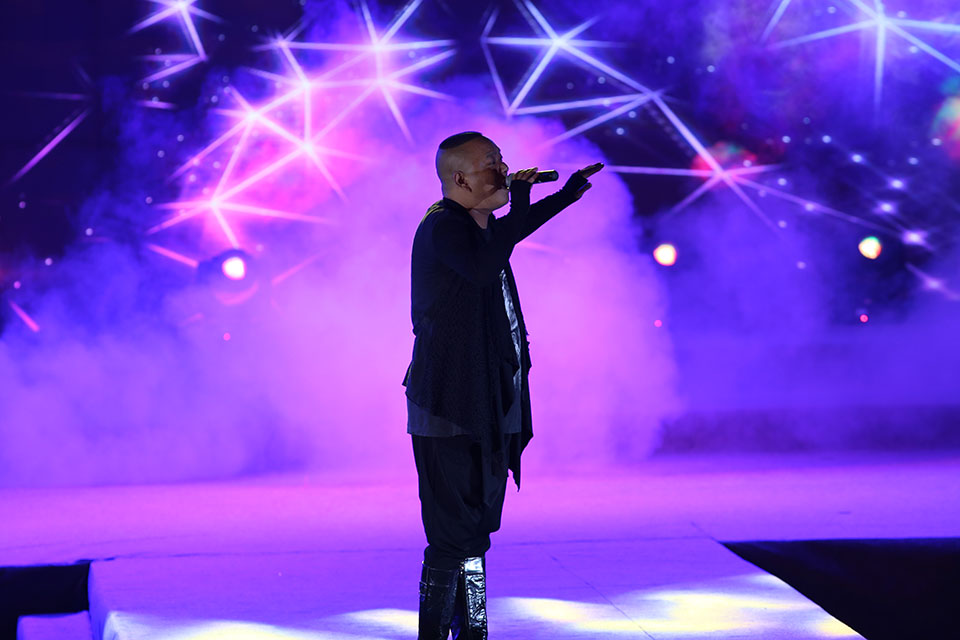 建立演藝公司應(yīng)具備哪些條件和資格