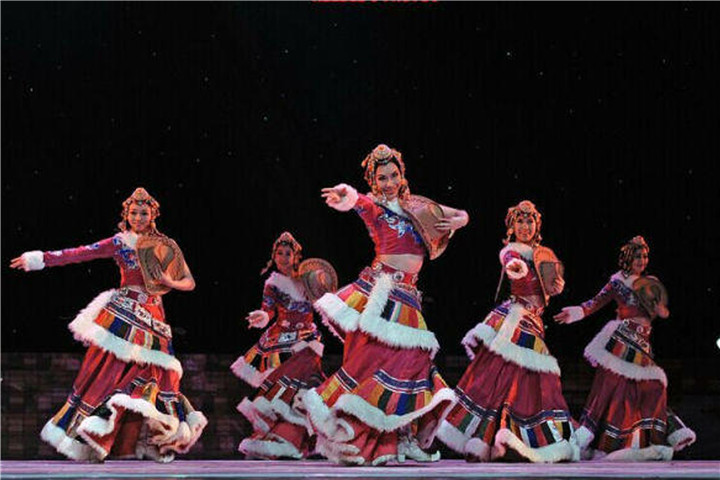 應(yīng)當精心策劃慶典活動的具體程序